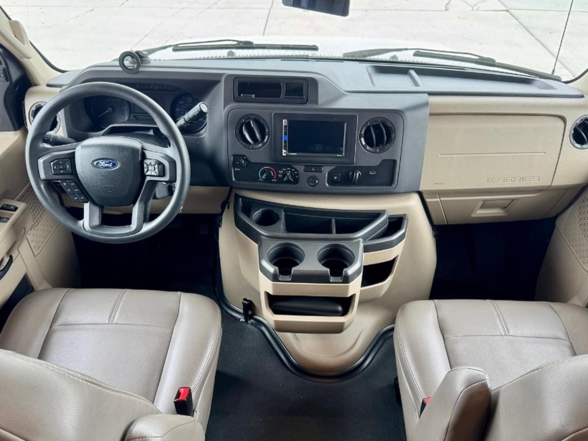 2023 THOR MOTOR COACH GENEVA 31VA