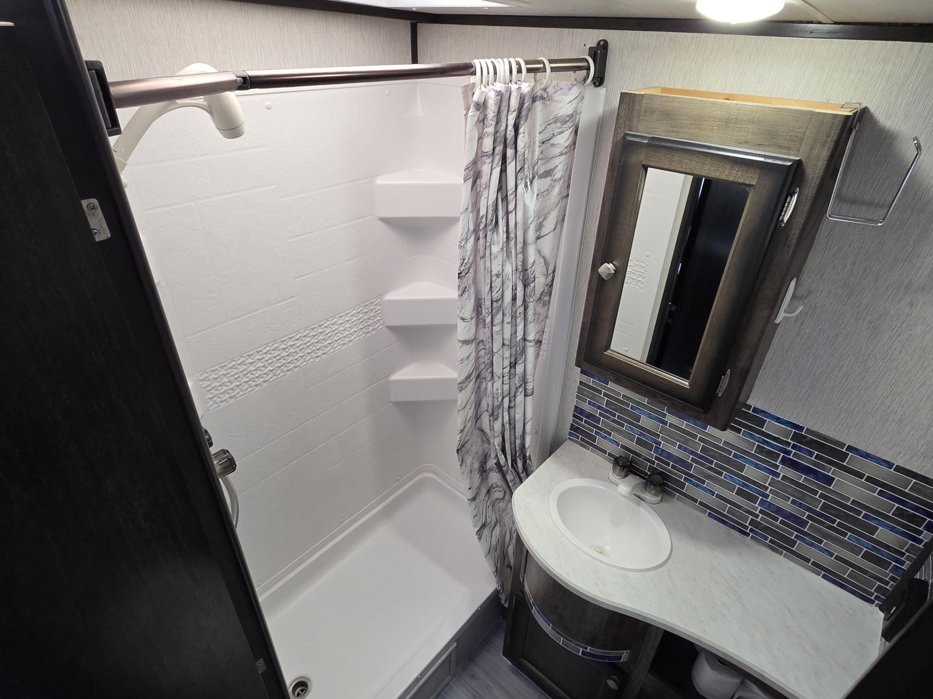 2019 HEARTLAND MALLARD M27