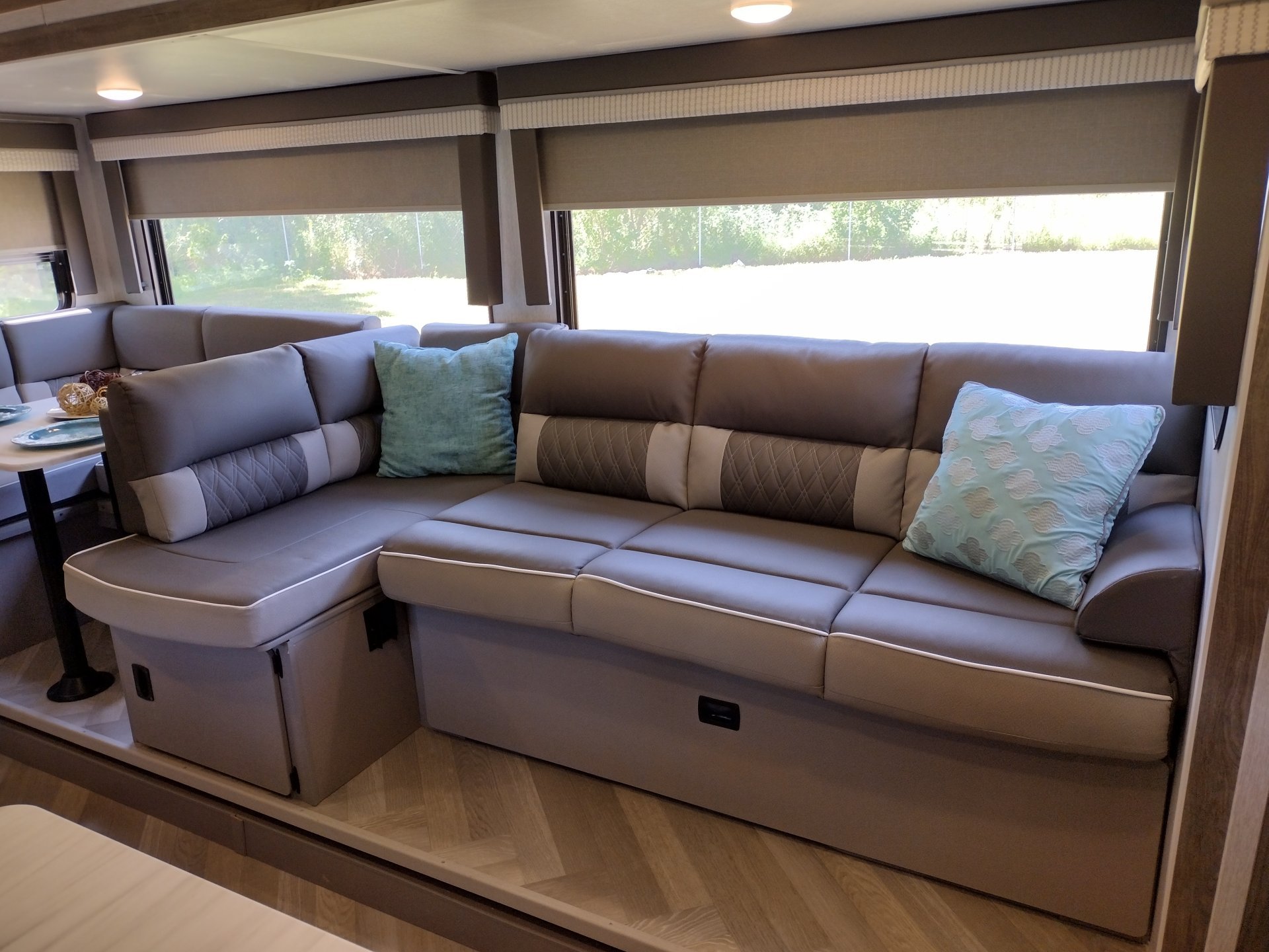 2022 FOREST RIVER WILDWOOD XLITE 28VBXL Good Sam RV Rentals