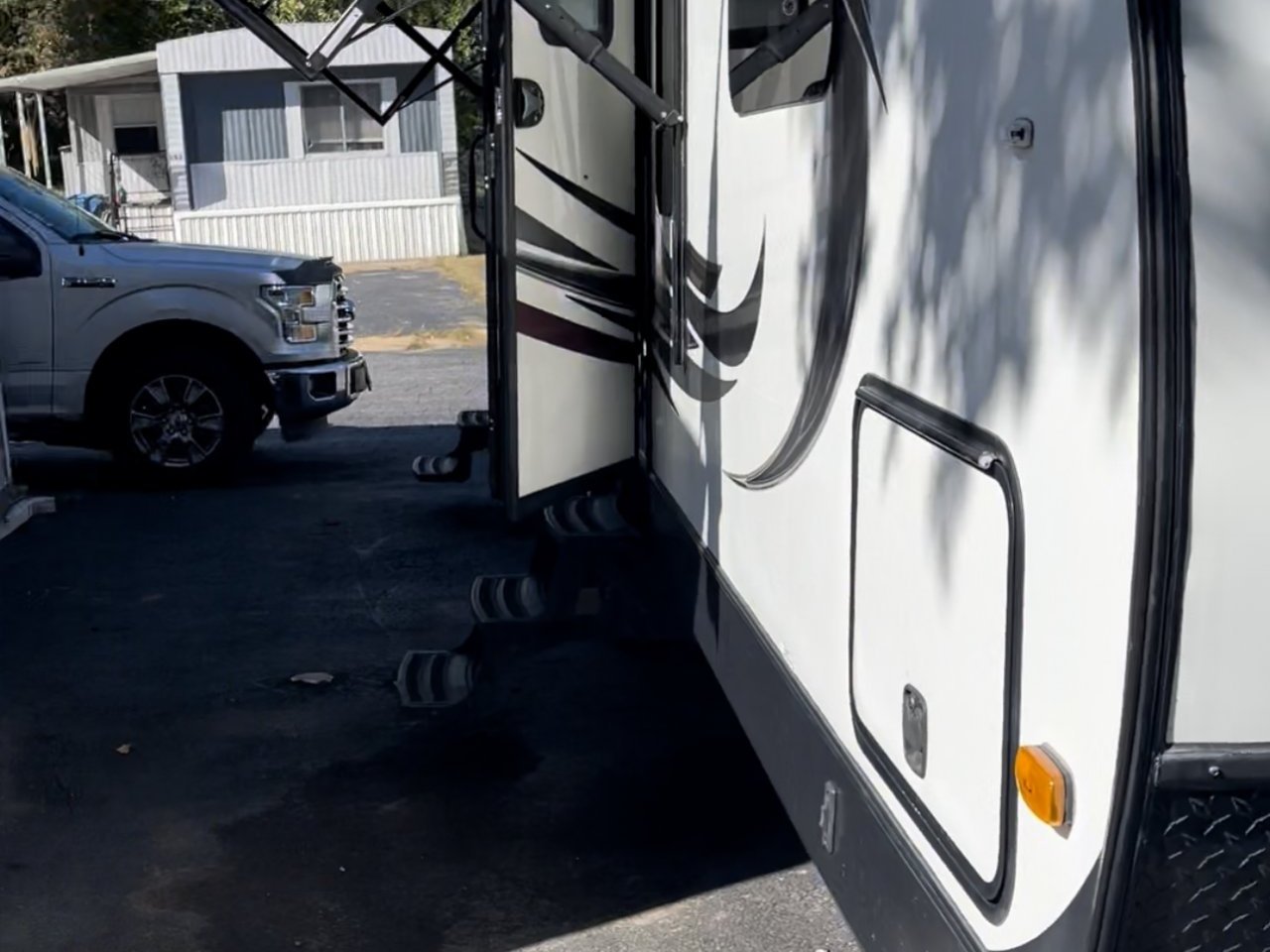 2014 DUTCHMEN DENALI 266RL