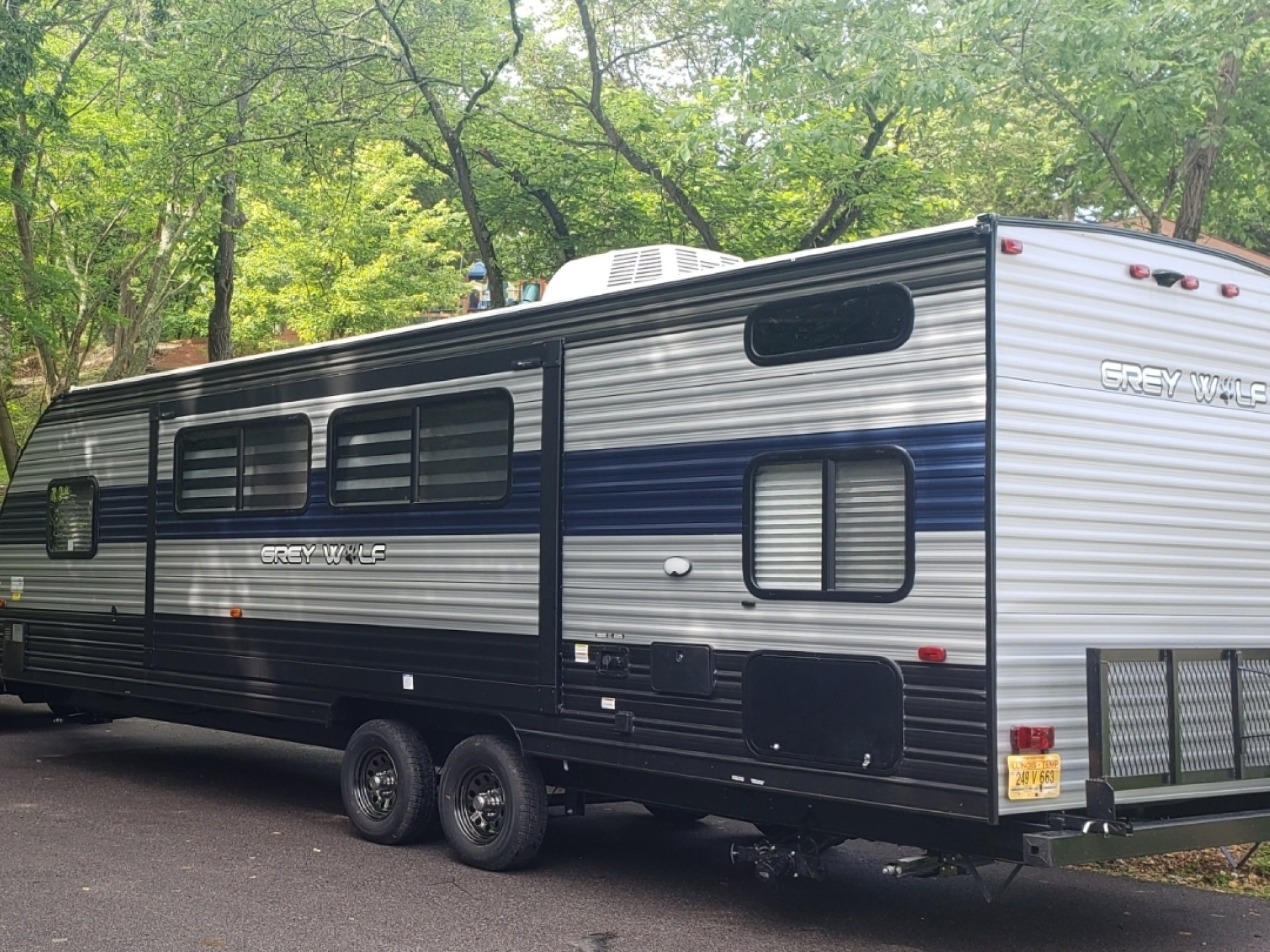 2021 FOREST RIVER CHEROKEE GREY WOLF 26DBH