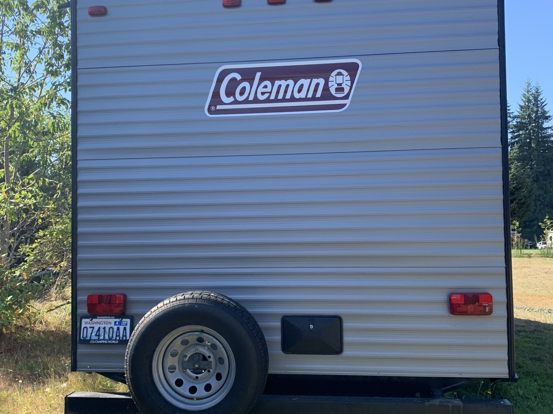 2017 DUTCHMEN COLEMAN LANTERN LANTERN