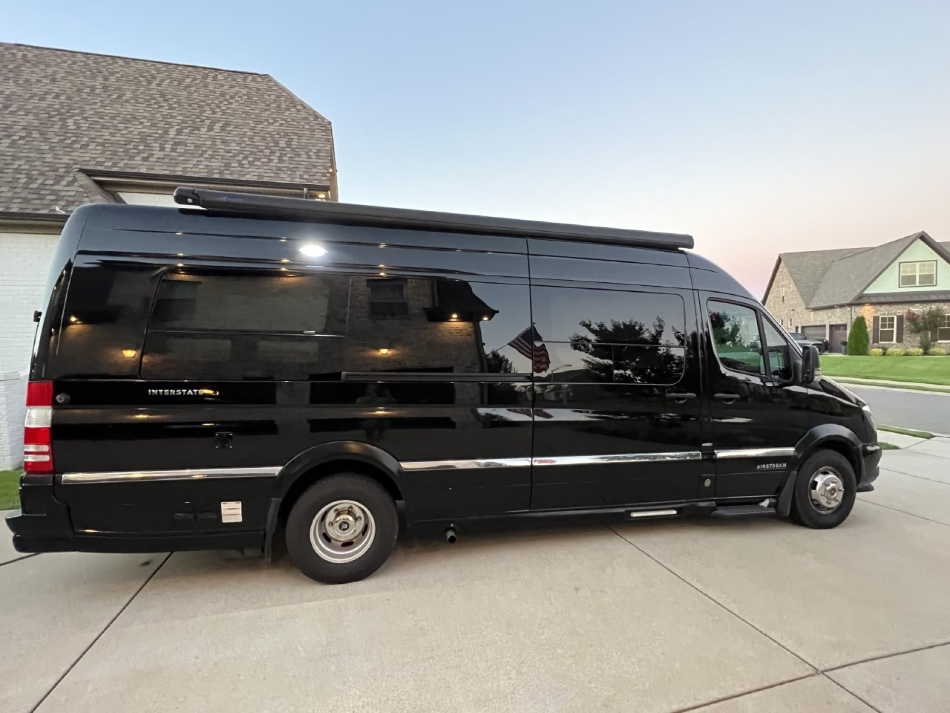 2015 AIRSTREAM INTERSTATE 3500 EXTENDED Good Sam RV Rentals