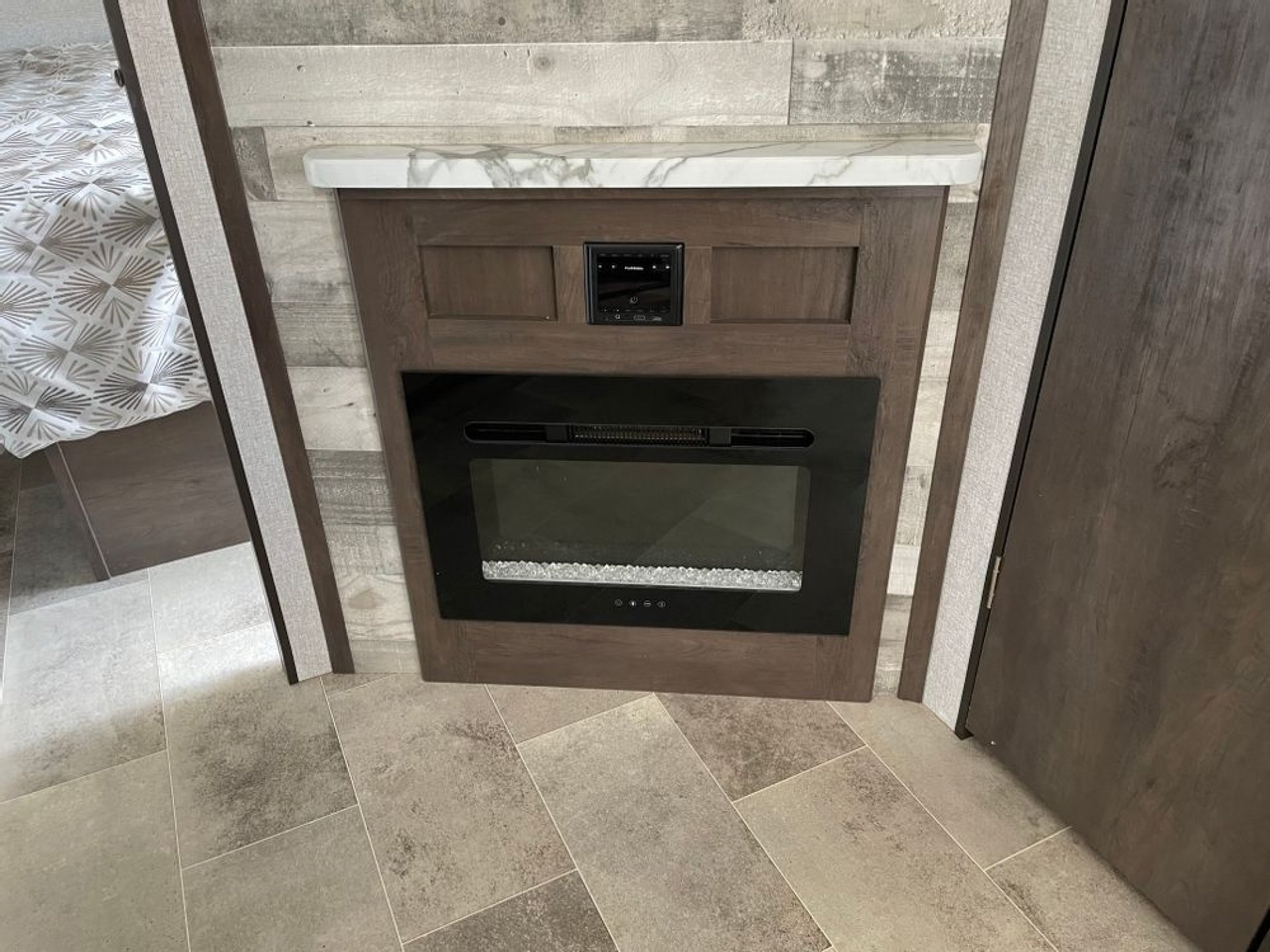 2021 DUTCHMEN COLEMAN 2755BH