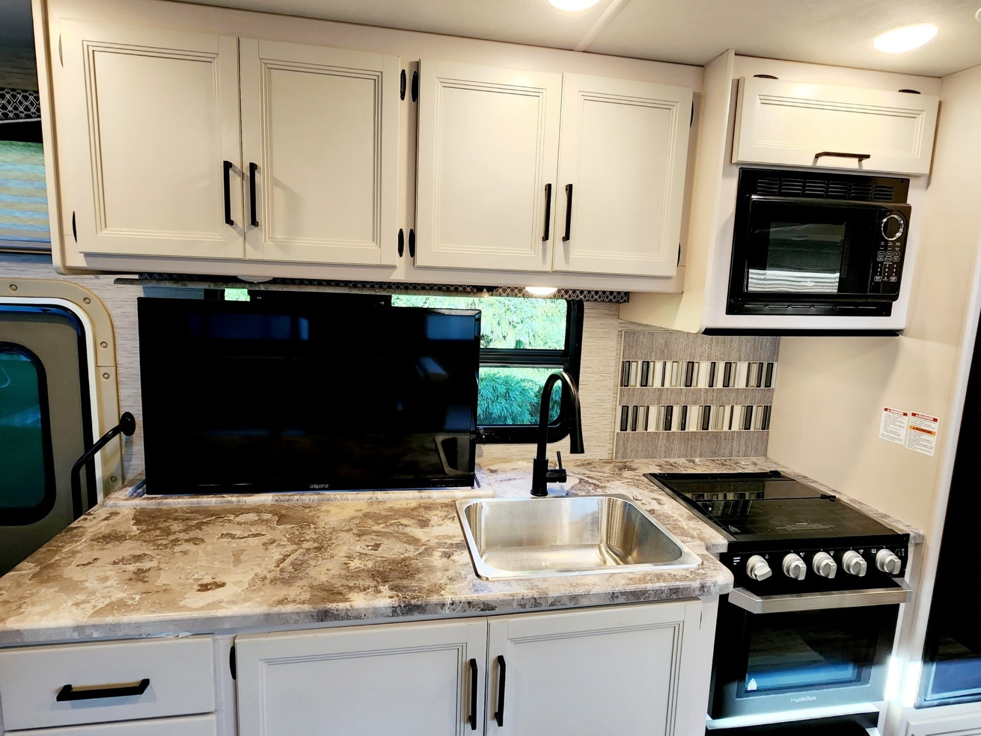 2021 THOR MOTOR COACH A.C.E. 30.3