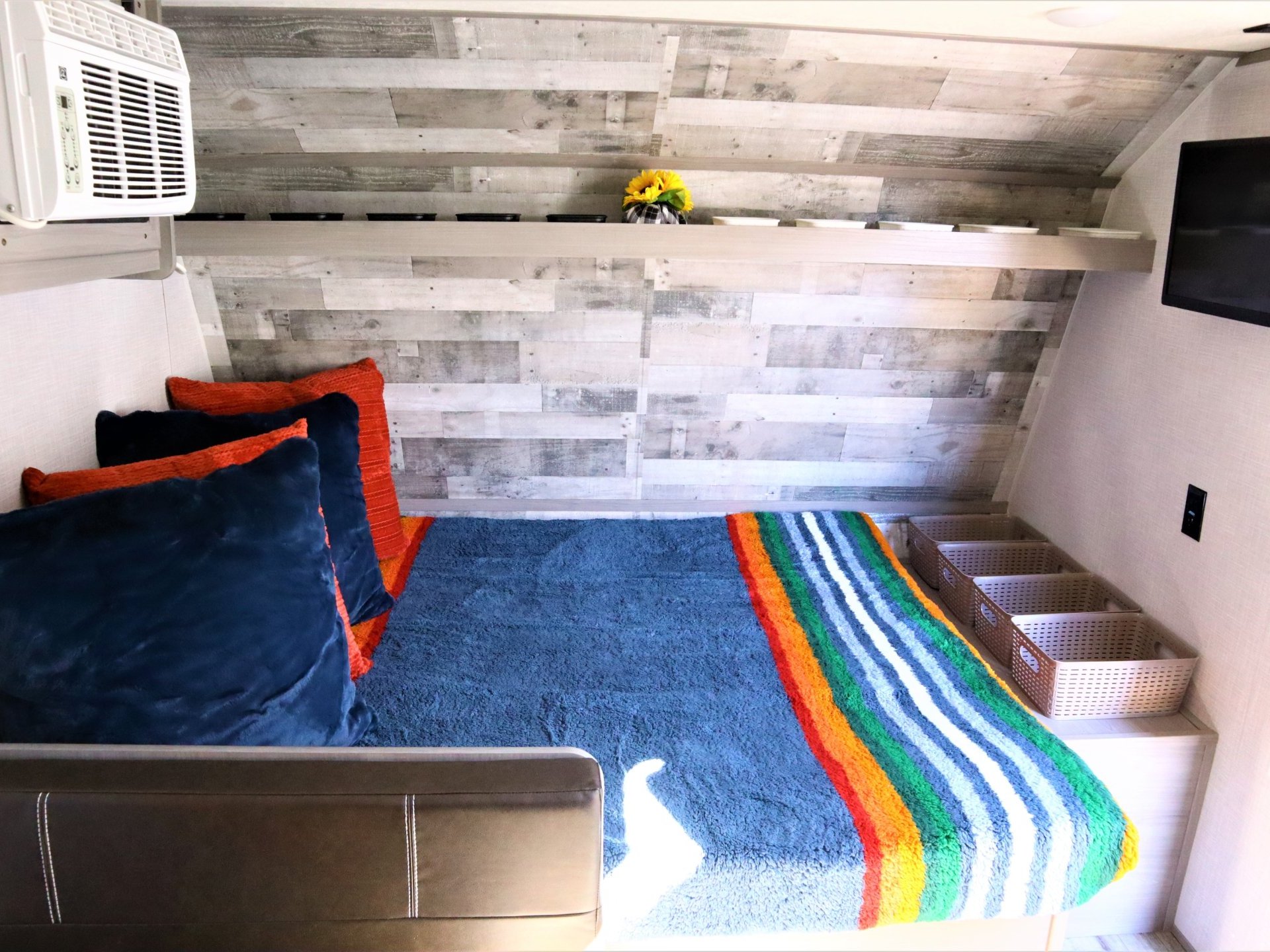 2023 DUTCHMEN COLEMAN LANTERN LT 17B Good Sam RV Rentals