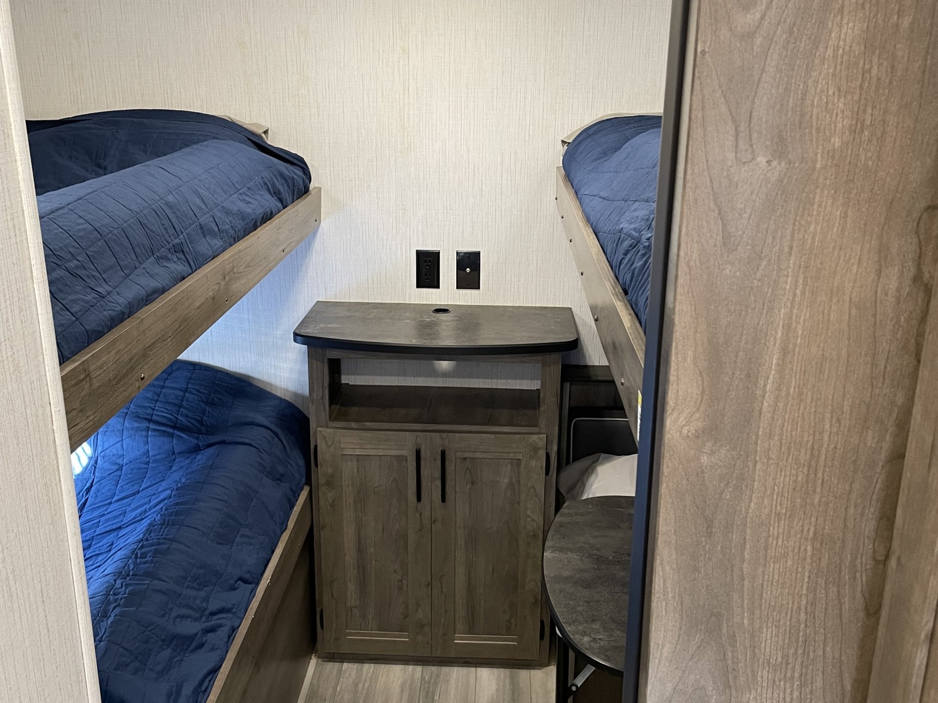 2021 HEARTLAND PIONEER QB 300