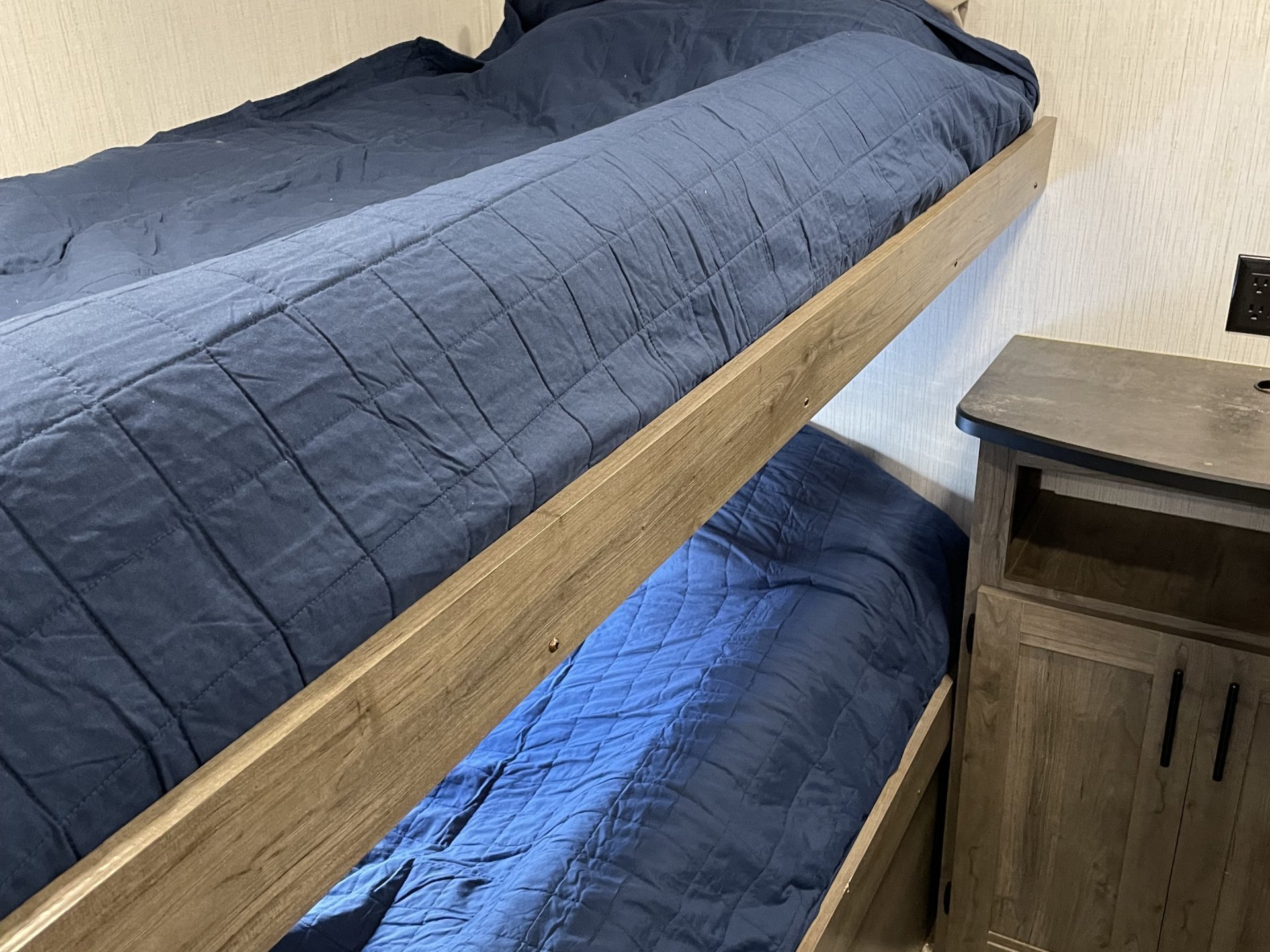 2021 HEARTLAND PIONEER QB 300