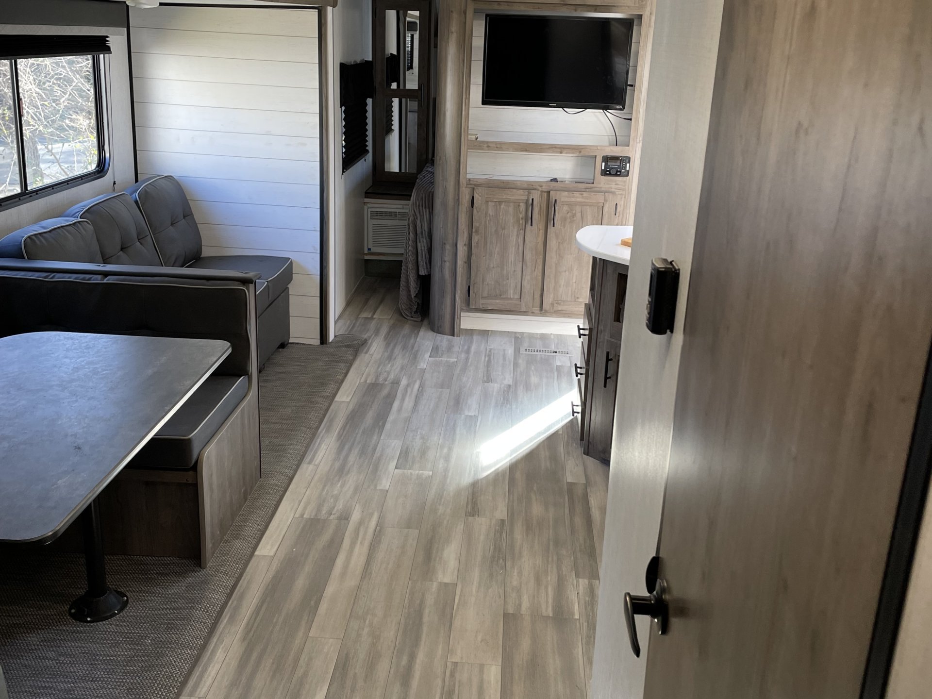 2021 HEARTLAND PIONEER QB 300