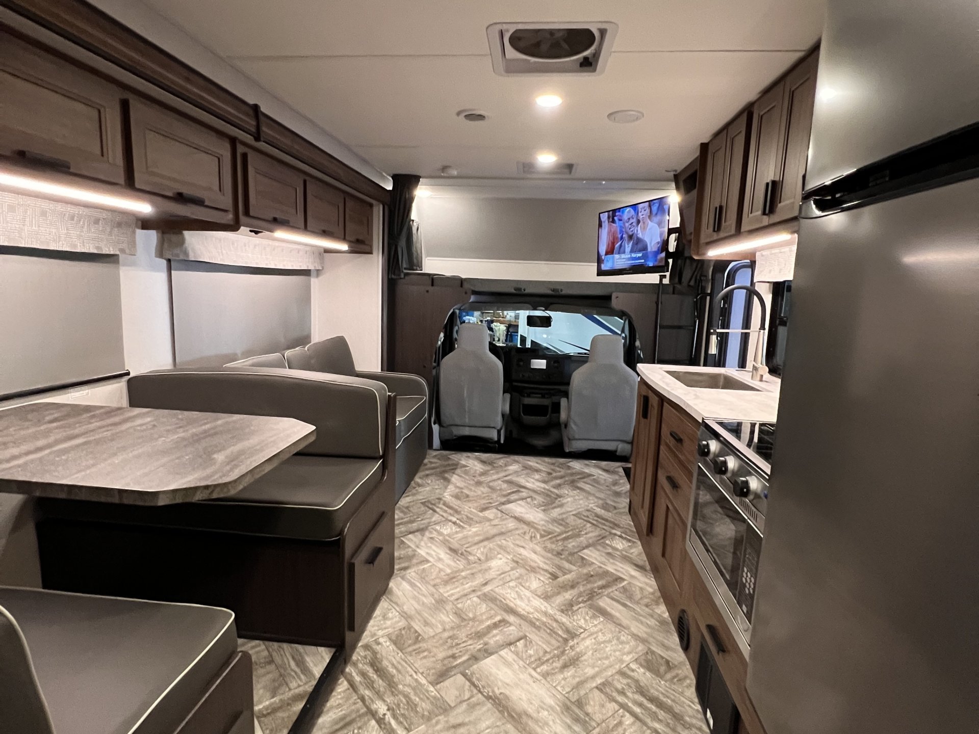 2023 Forest River  Sunseeker 2850SLE