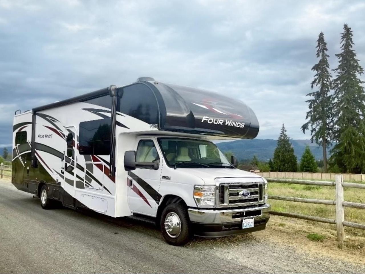 2023 THOR FOUR WINDS 31E