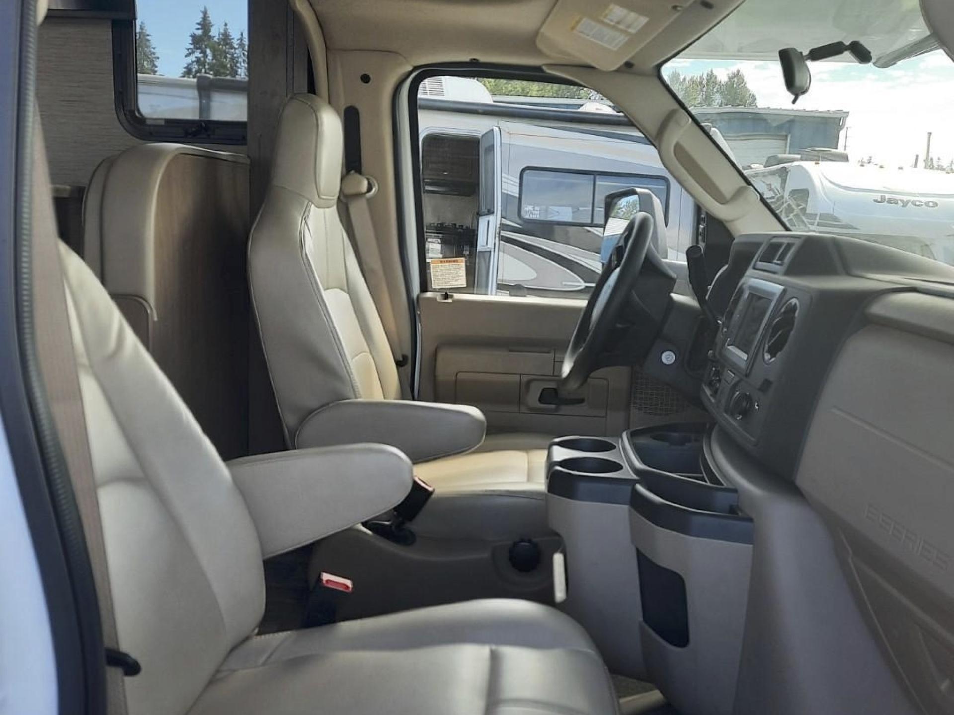 2023 THOR FOUR WINDS 31E