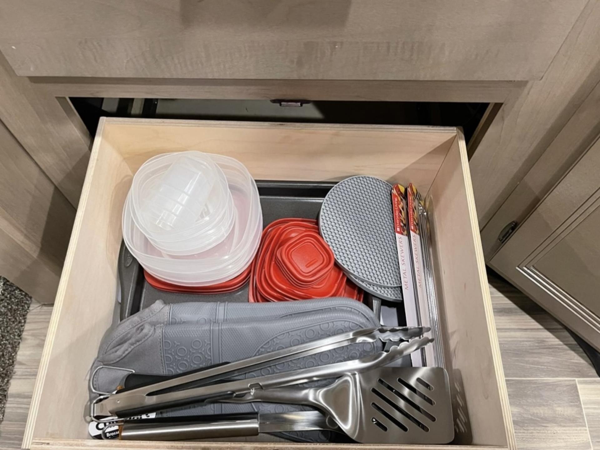 2023 THOR FOUR WINDS 31E