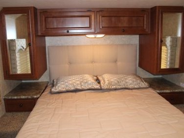 2011 FOUR WINDS WINDSPORT 31J