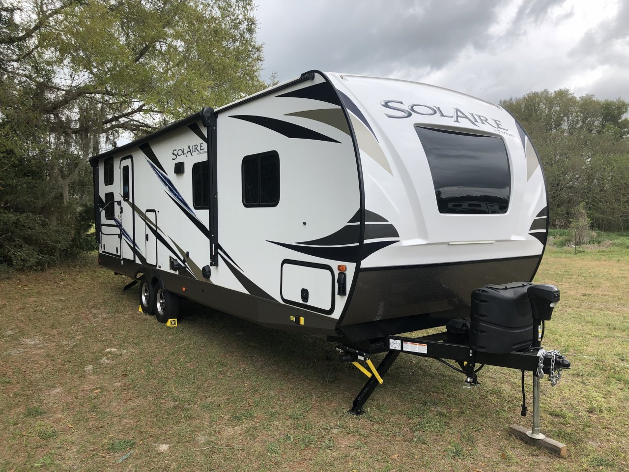 2021 FOREST RIVER PALOMINO Solaire