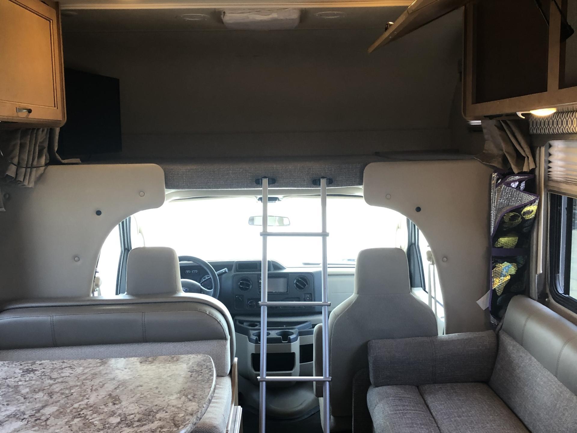 2017 THOR MOTOR COACH FREEDOM ELITE 26 H