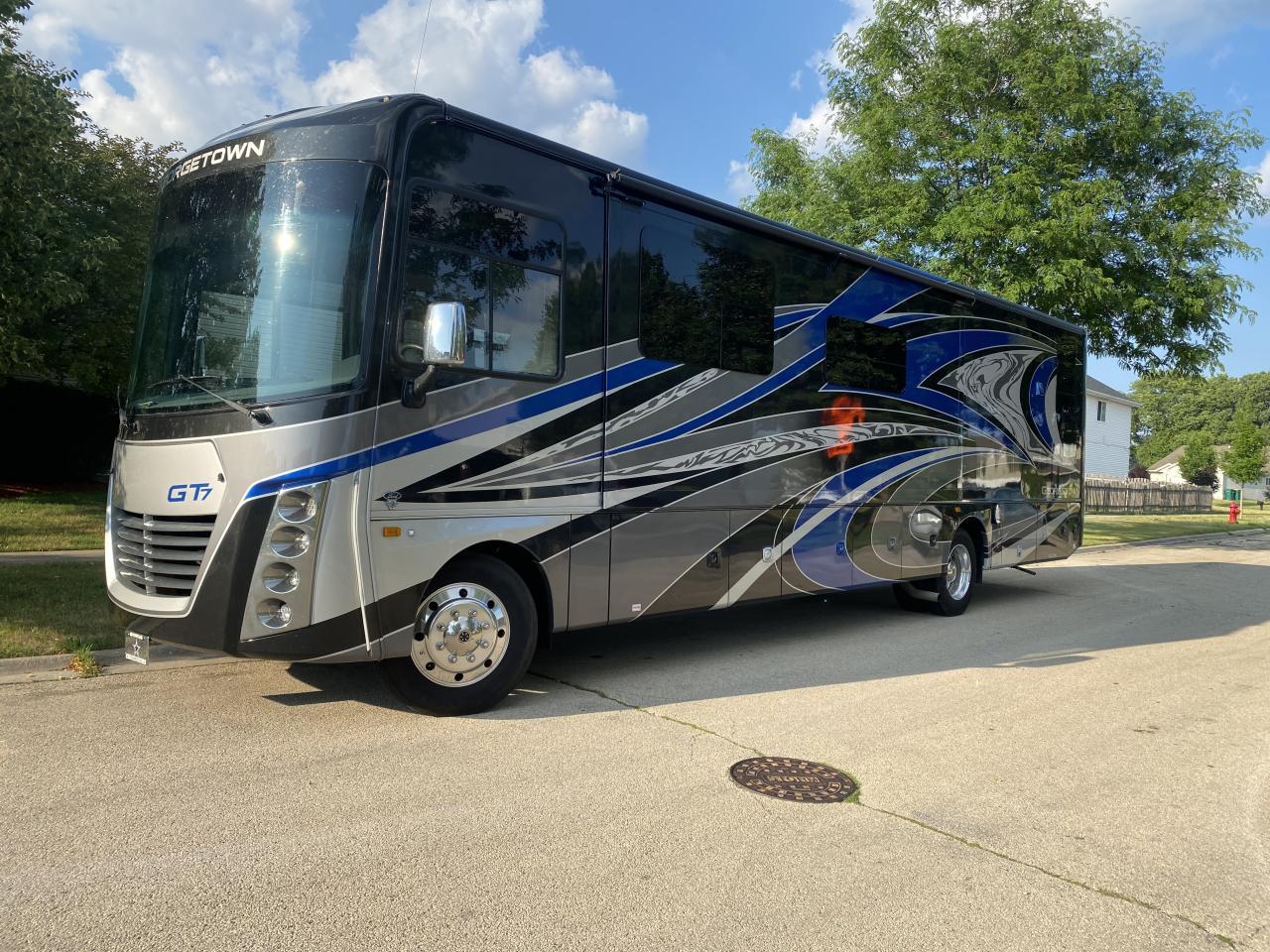 2021 Forest RIver Georgetown gt7 37d