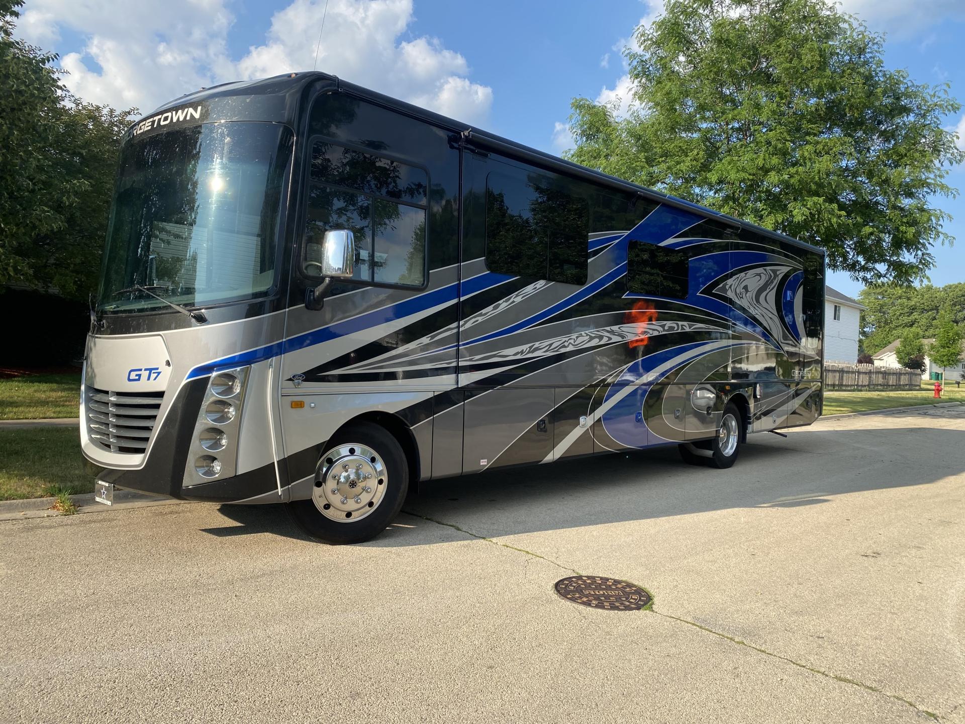 2021 Forest RIver Georgetown gt7 37d