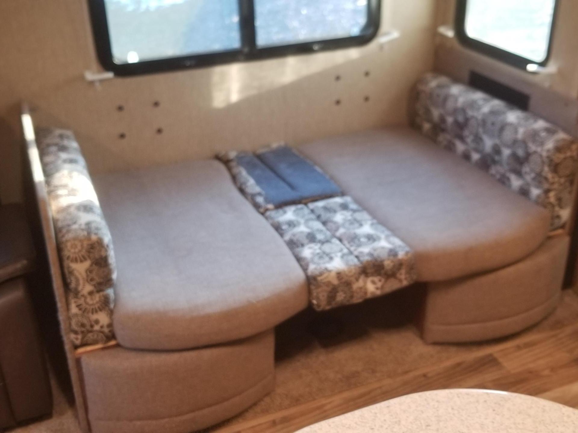 2017 KEYSTONE OUTBACK SUPER-LITE 298re