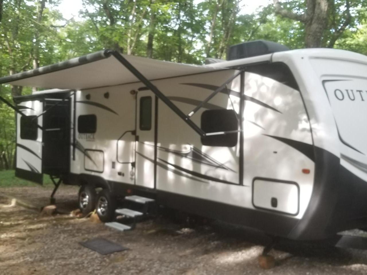 2017 KEYSTONE OUTBACK SUPER-LITE 298re