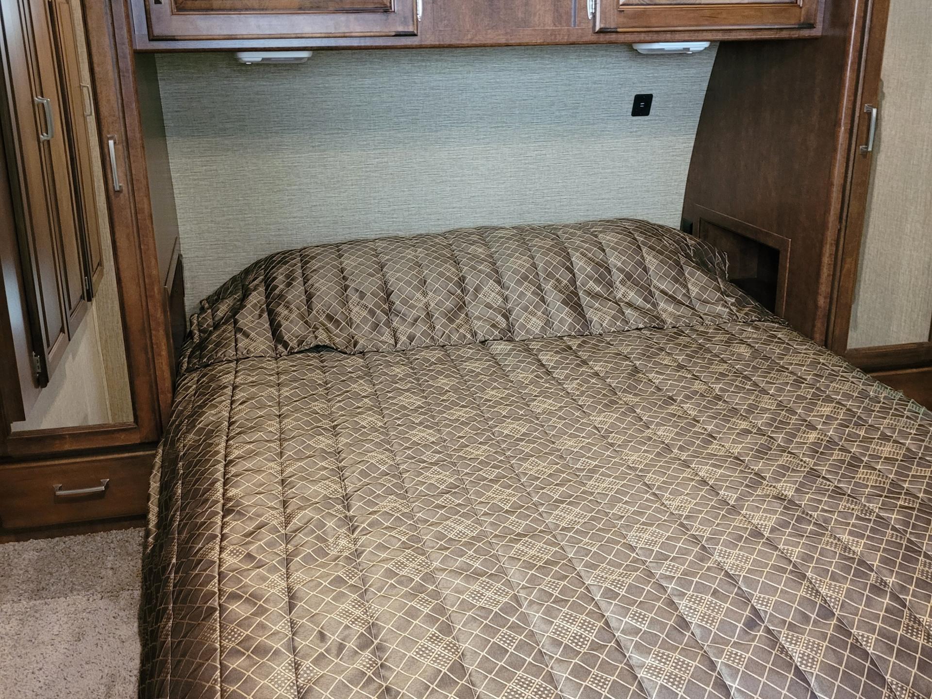 2017 KEYSTONE OUTBACK SUPER-LITE 298re