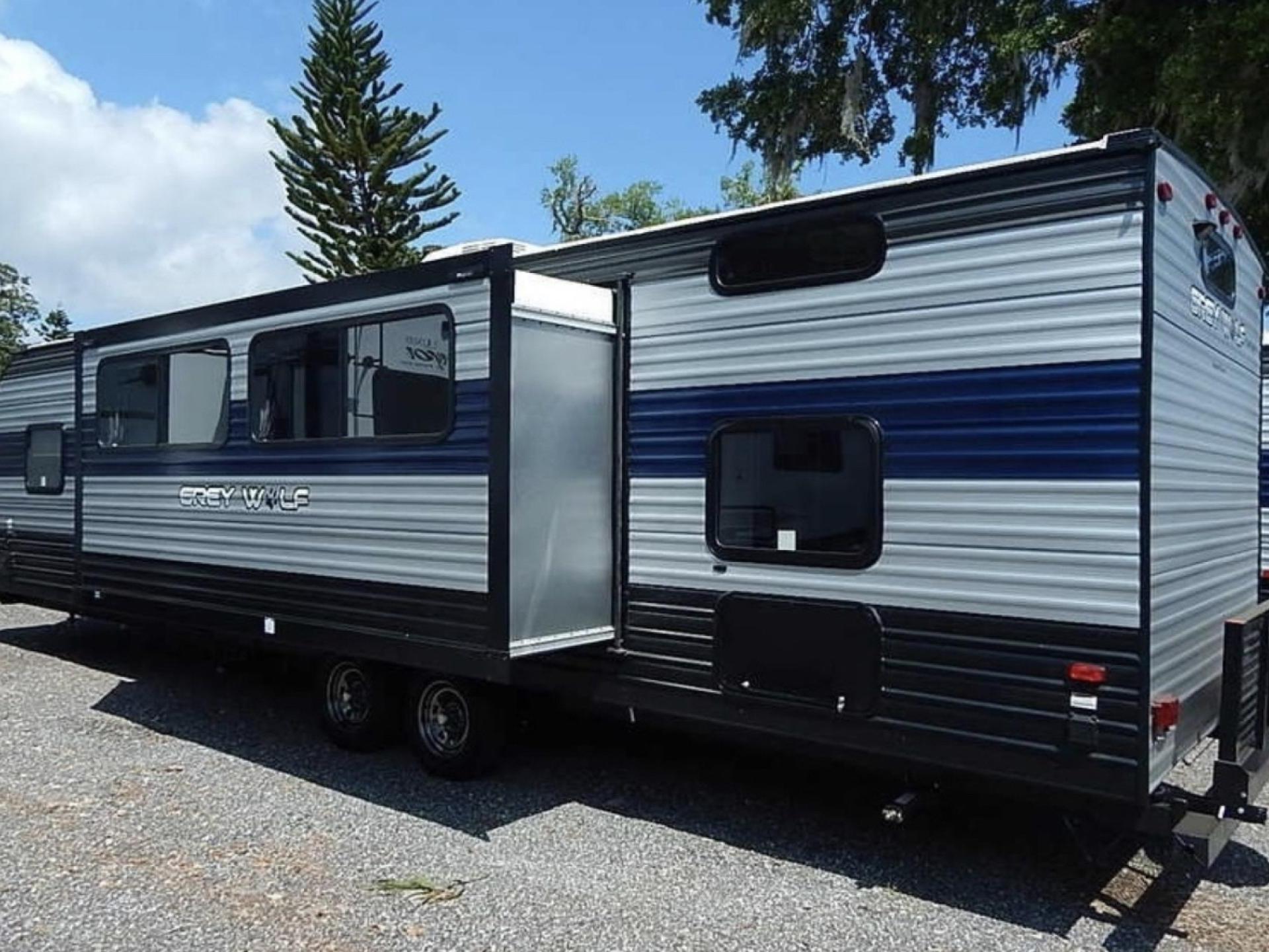 2022 FOREST RIVER CHEROKEE LIMITED 29TE