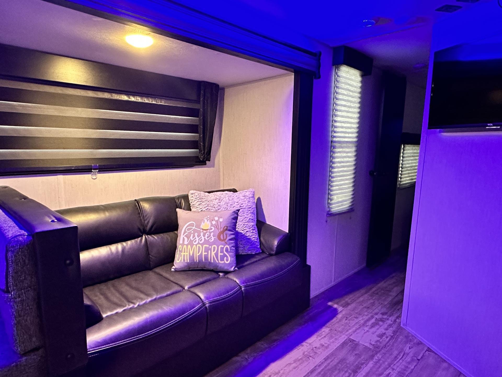 2022 FOREST RIVER CHEROKEE LIMITED 29TE