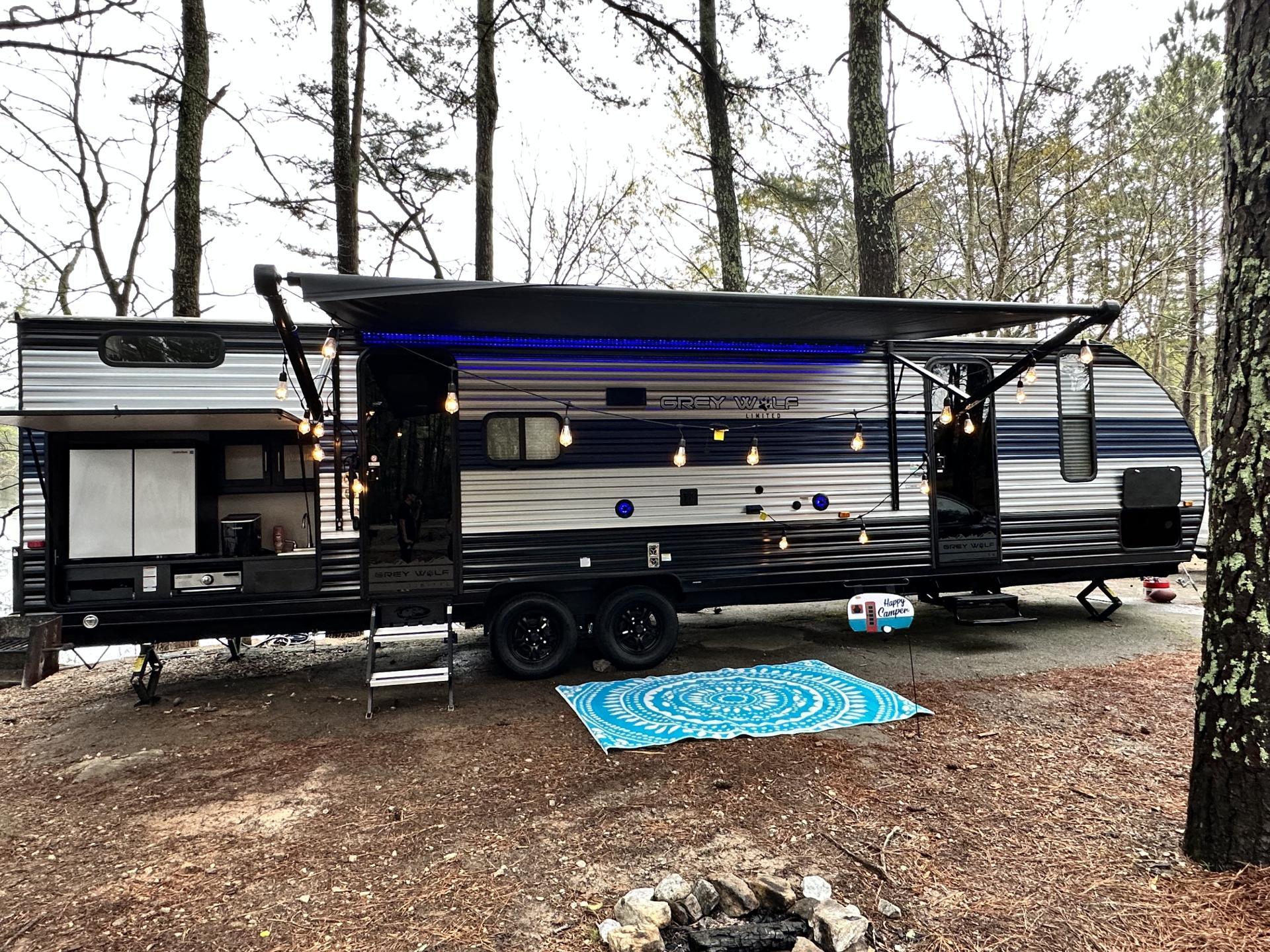 2022 FOREST RIVER CHEROKEE LIMITED 29TE