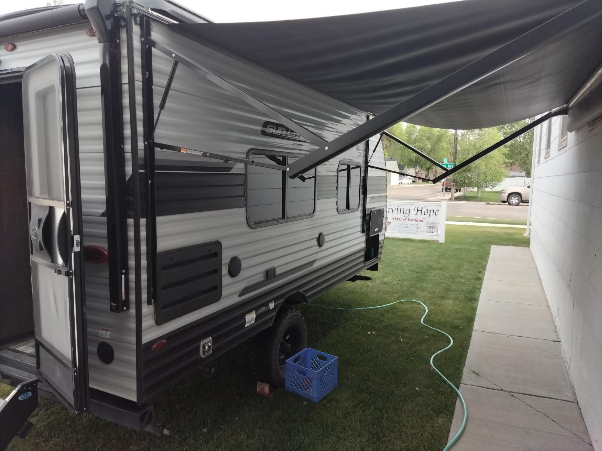 2023 SUNSET PARK RV SUN-LITE 19RB Sport