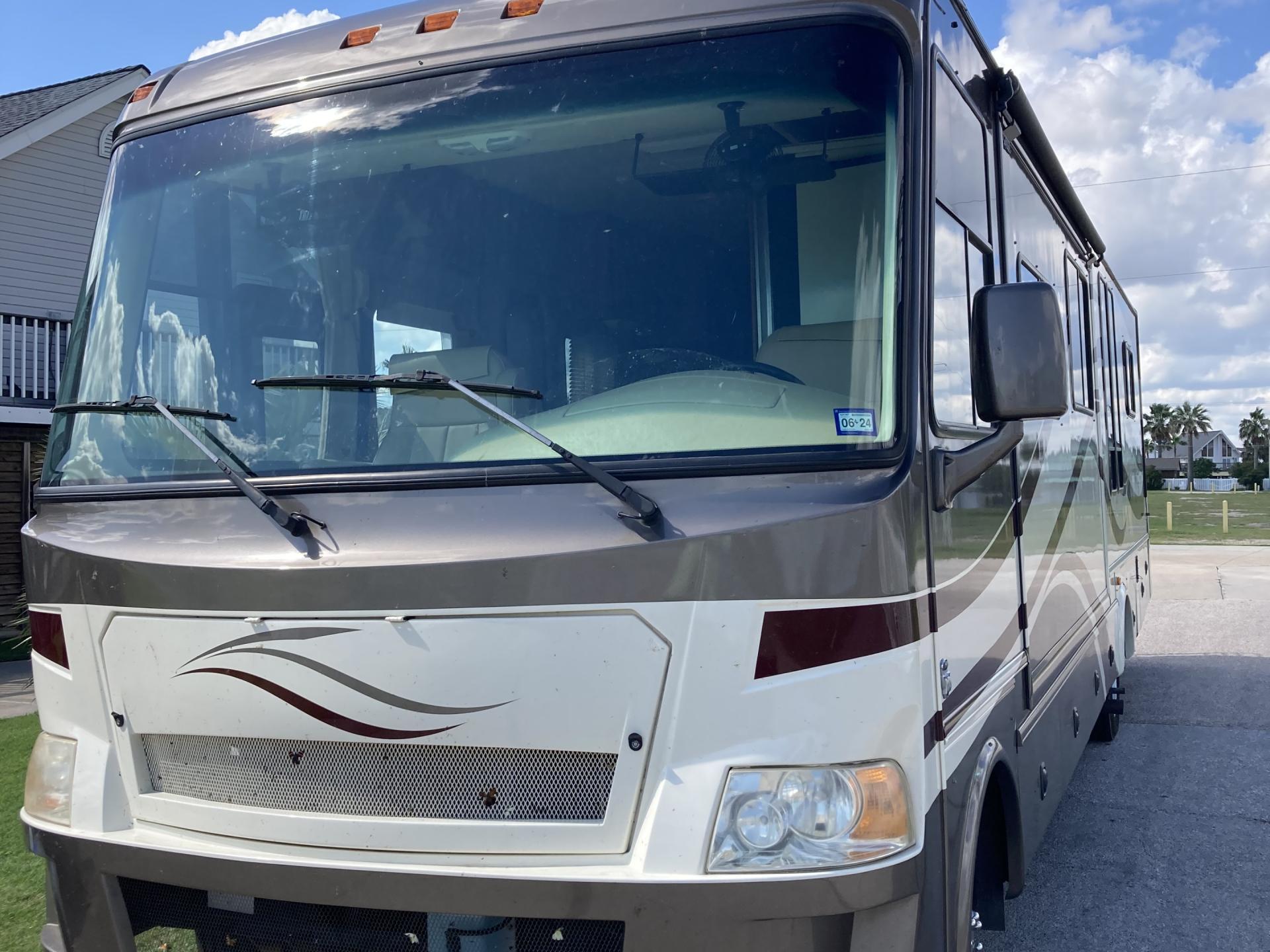 2010 DAMON DAYBREAK 36SD