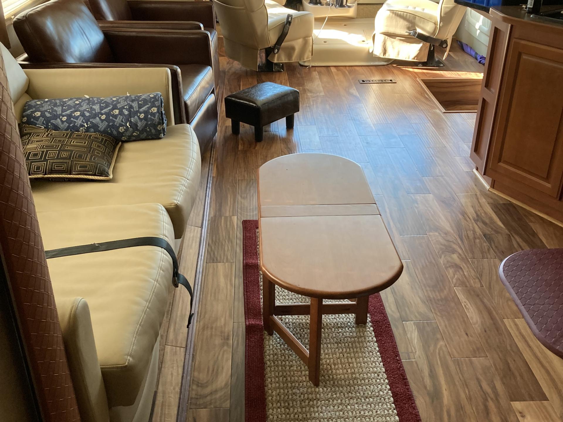 2010 DAMON DAYBREAK 36SD