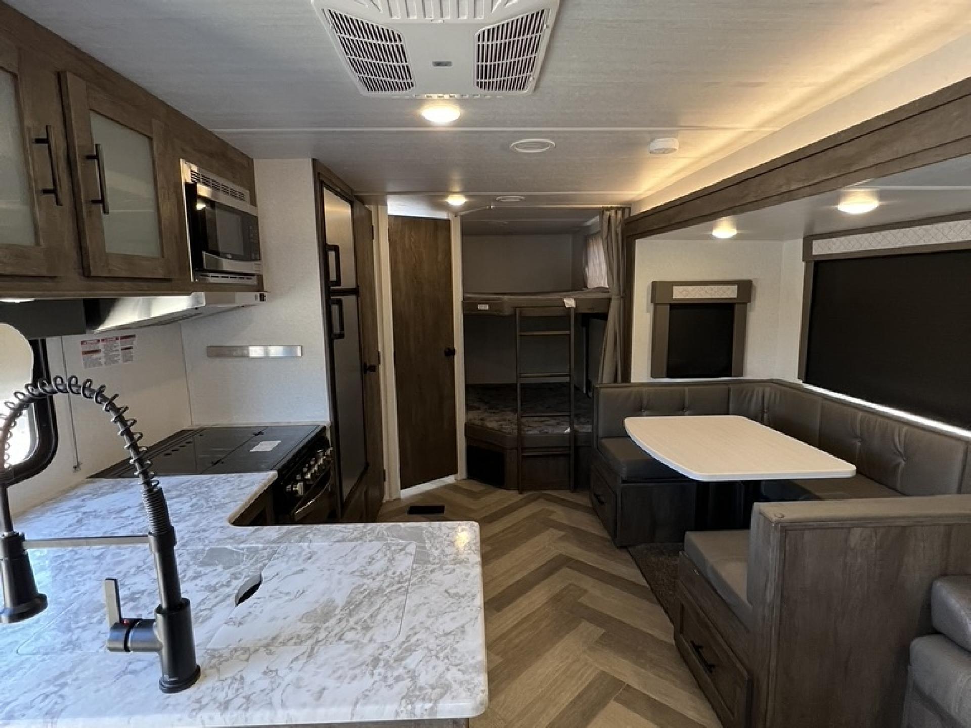 2021 FOREST RIVER WILDWOOD  T26DBUD