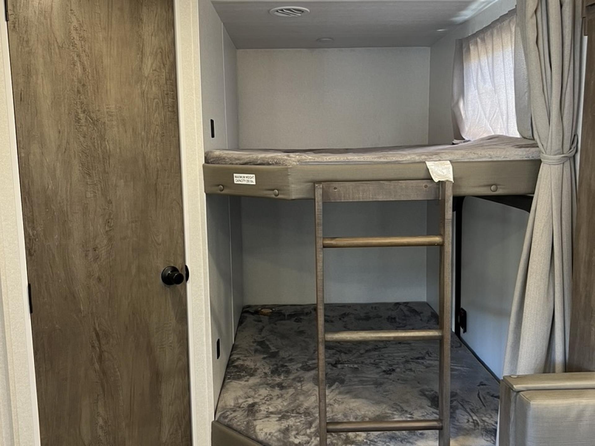 2021 FOREST RIVER WILDWOOD  T26DBUD