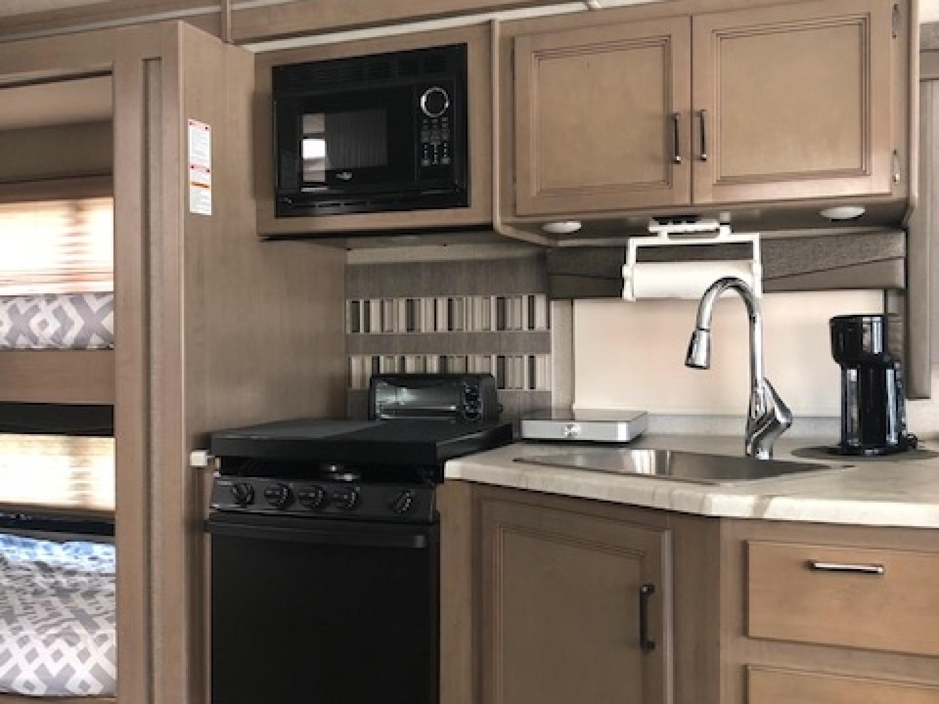 2020 THOR MOTOR COACH ACE 32.3