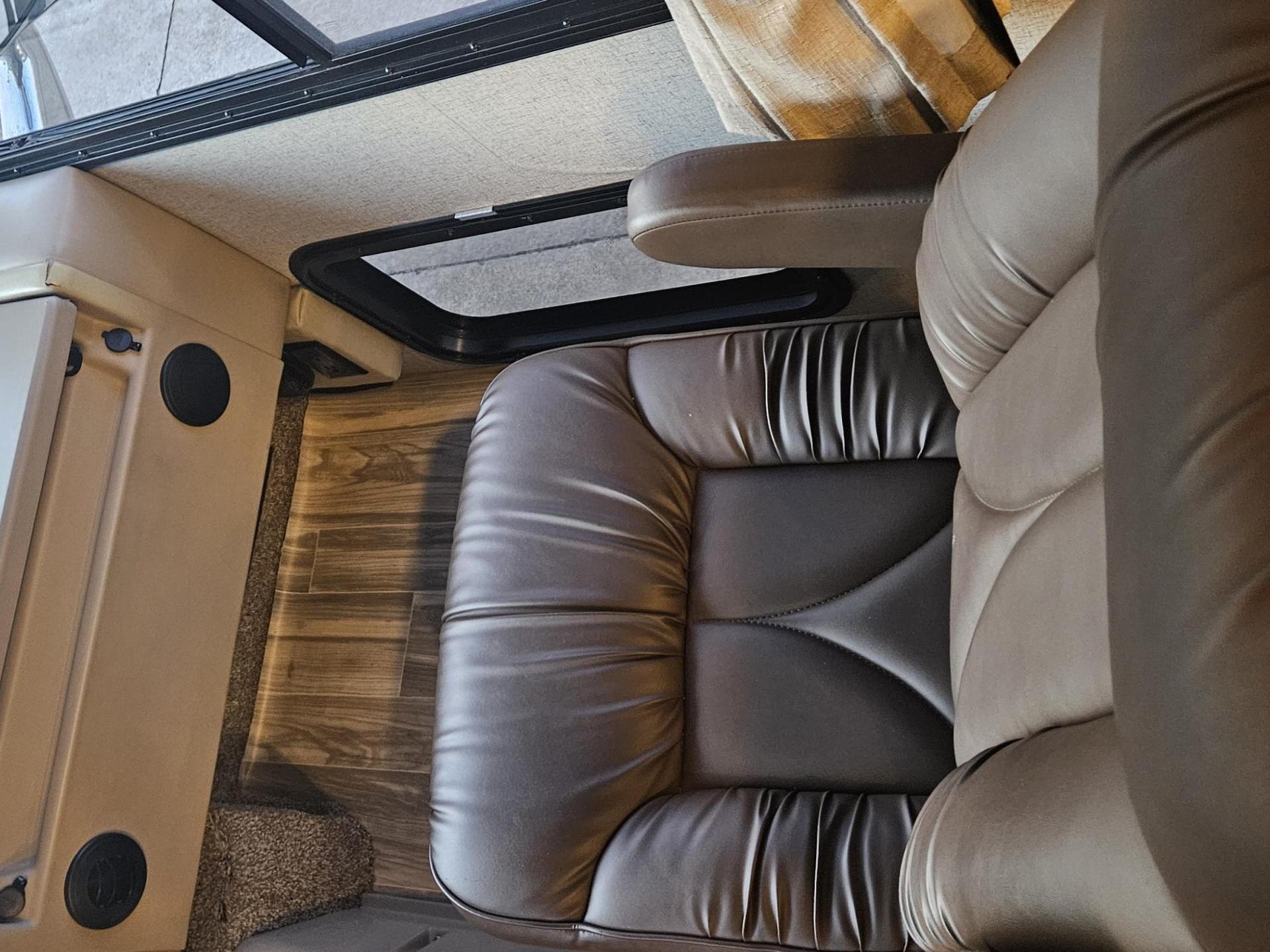 2020 THOR MOTOR COACH ACE 32.3