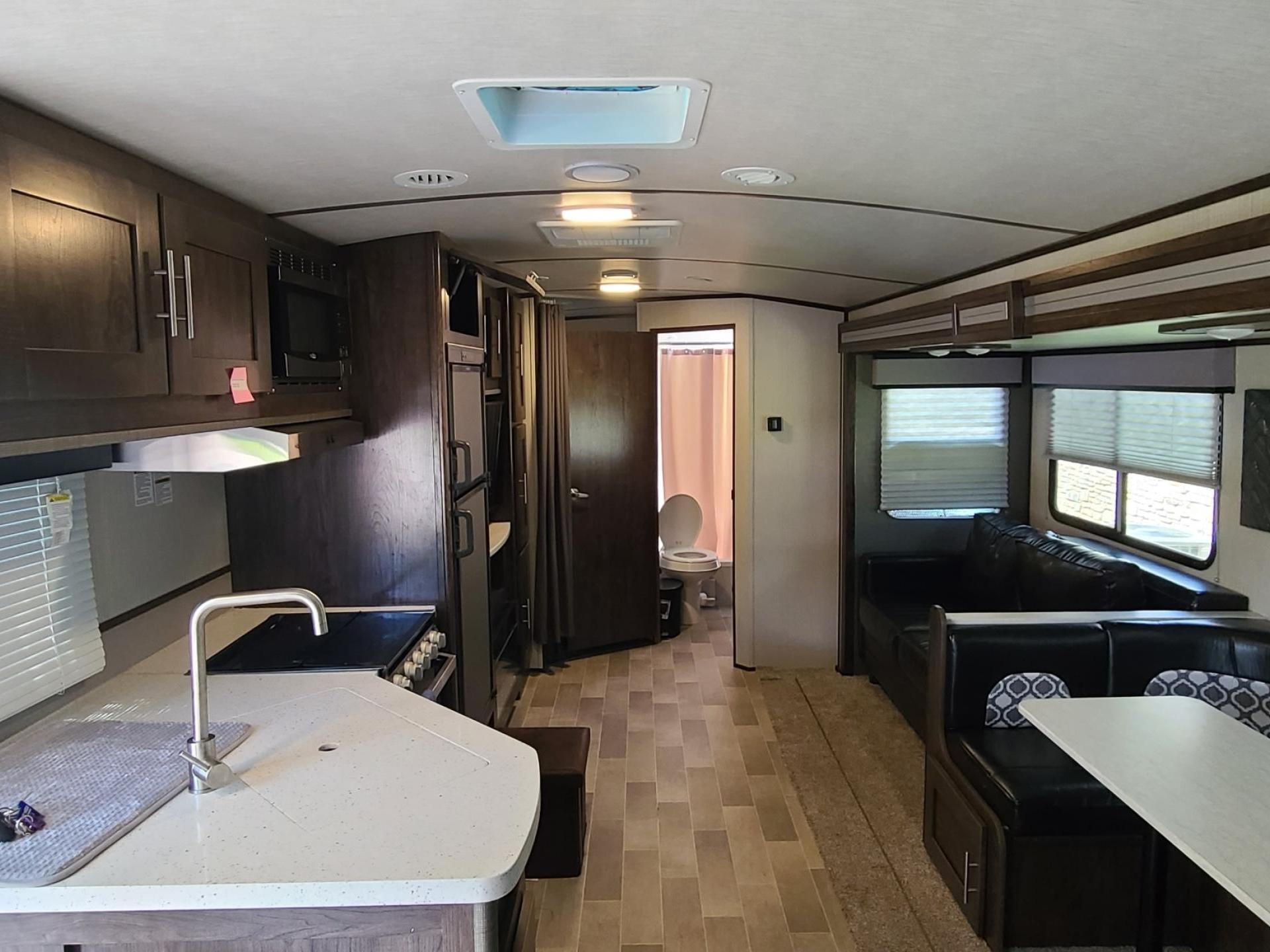 2019 CRUISER RADIANCE 26BH