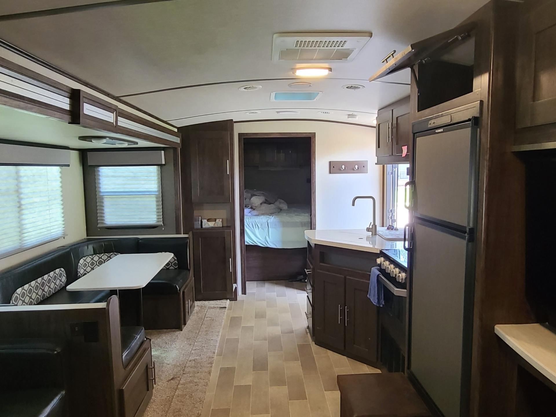 2019 CRUISER RADIANCE 26BH