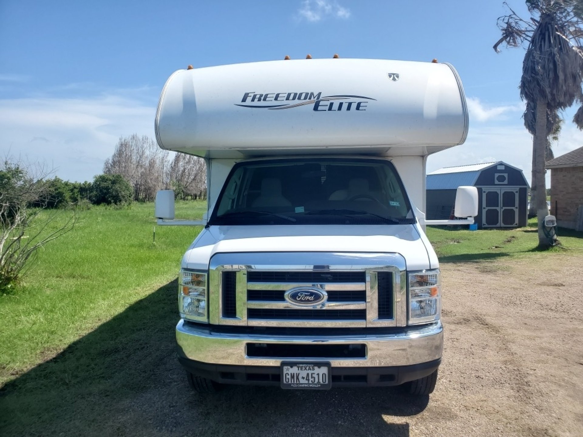 2016 FORD THOR MOTOR COACH FREEDOM ELITE