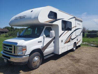 2016 FORD THOR MOTOR COACH FREEDOM ELITE