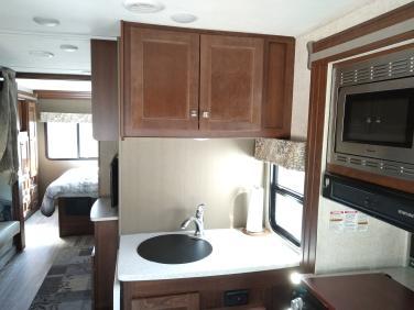 2020 FOREST RIVER FORESTER 3251DSF