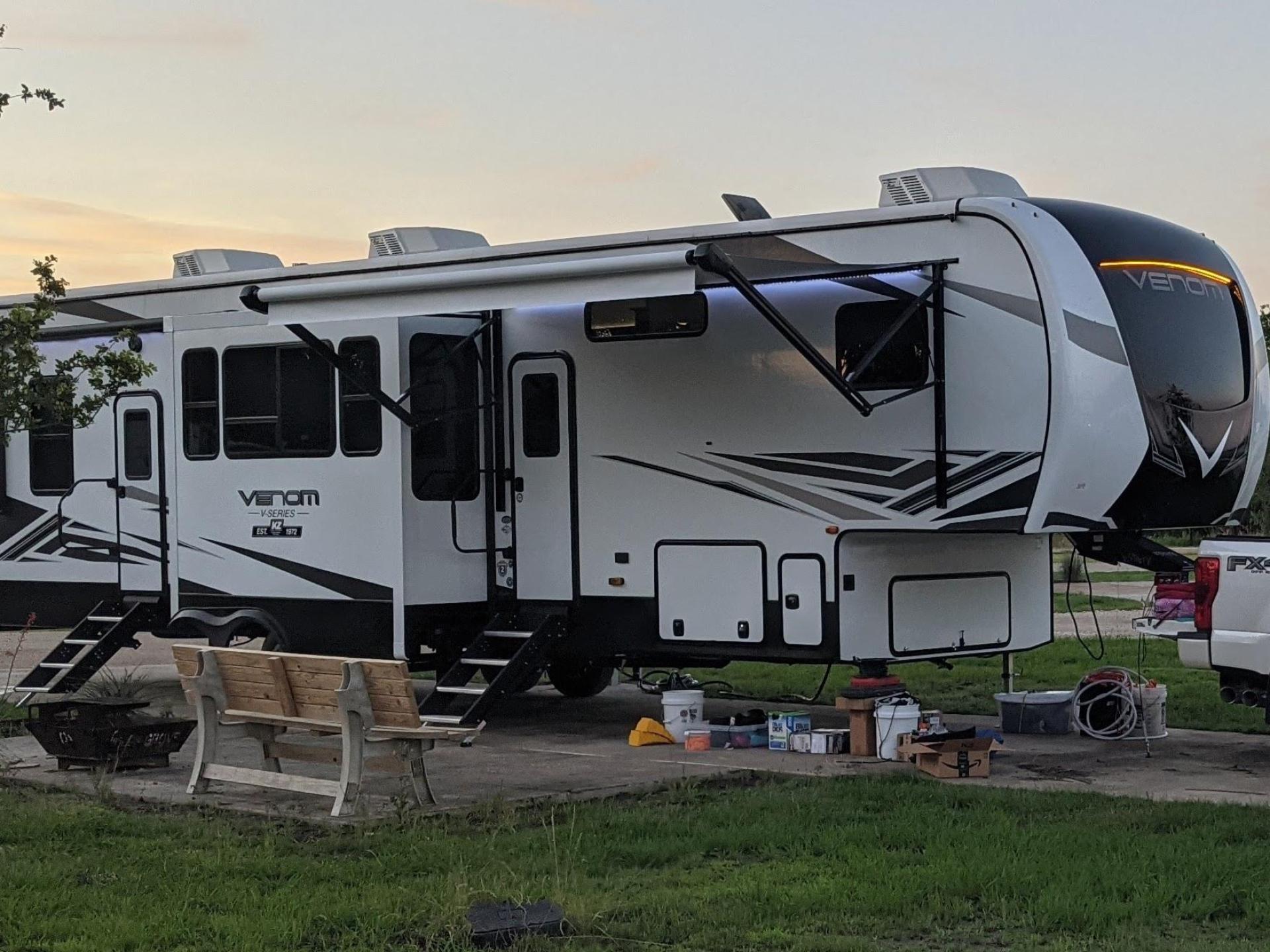 2021 K-Z VENOM V-SERIES V3413TK