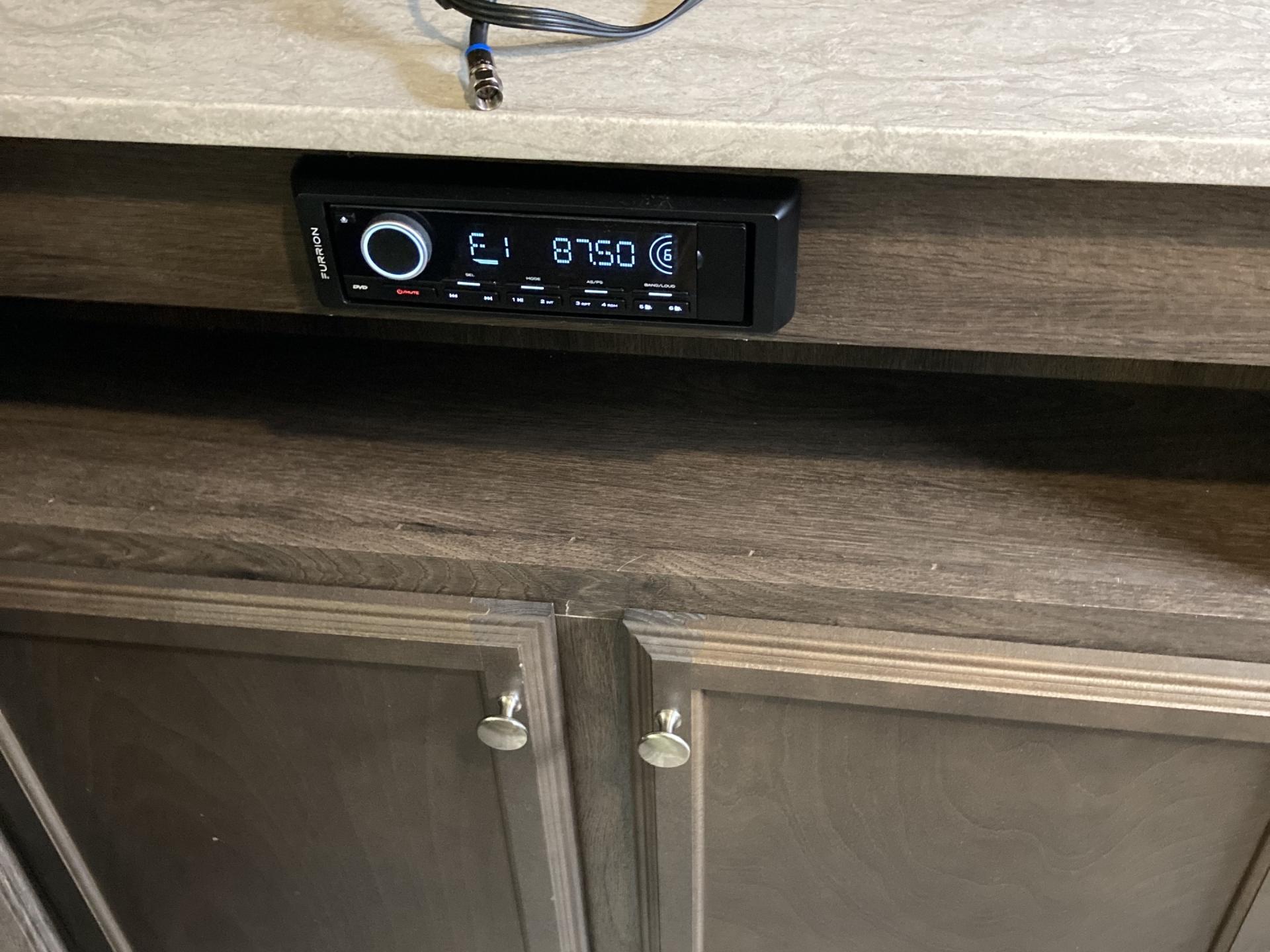 2019 STARCRAFT AUTUMN RIDGE OUTFITTER 26BHS