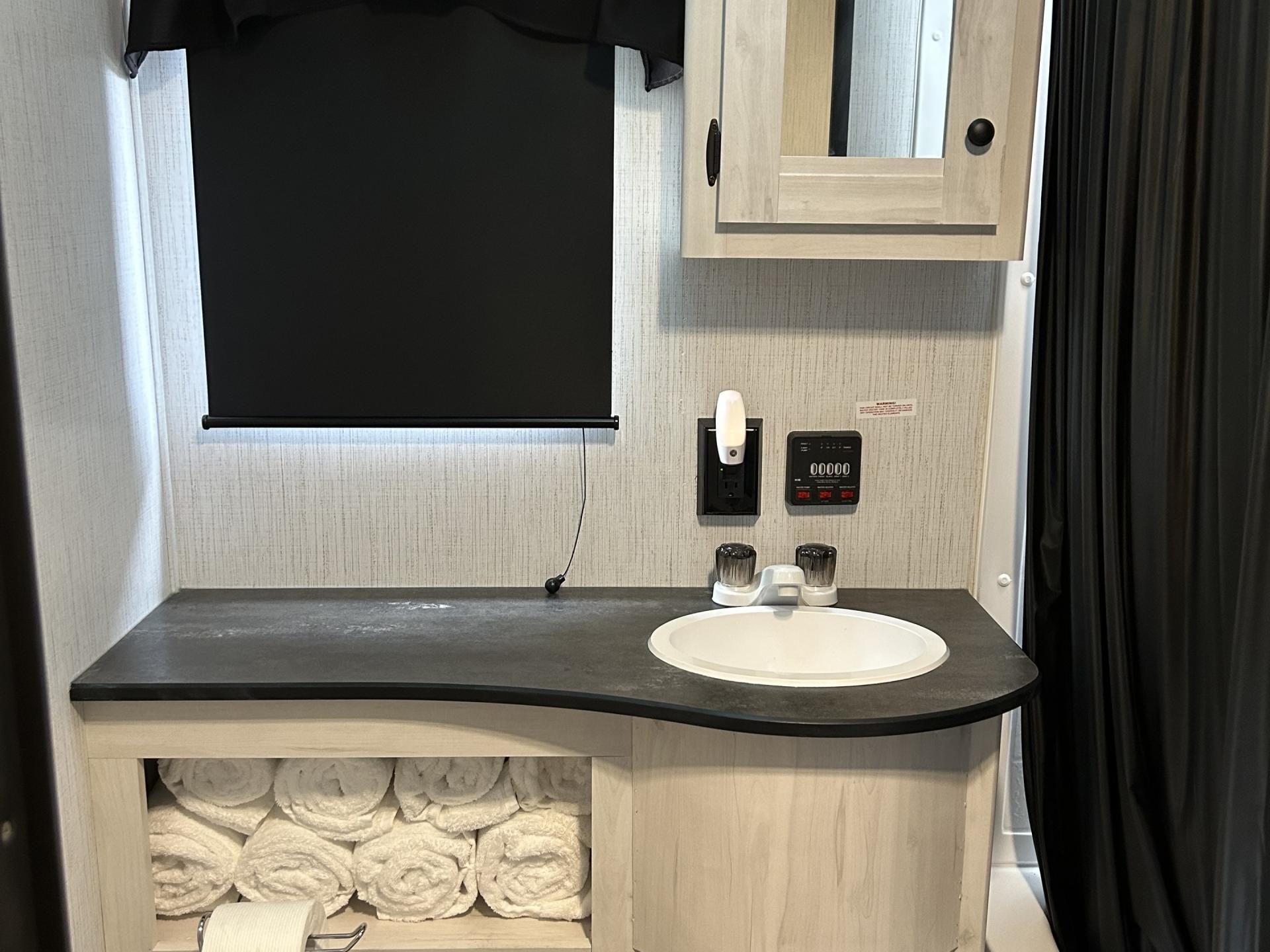 2022 HEARTLAND TRAIL RUNNER 30RBK