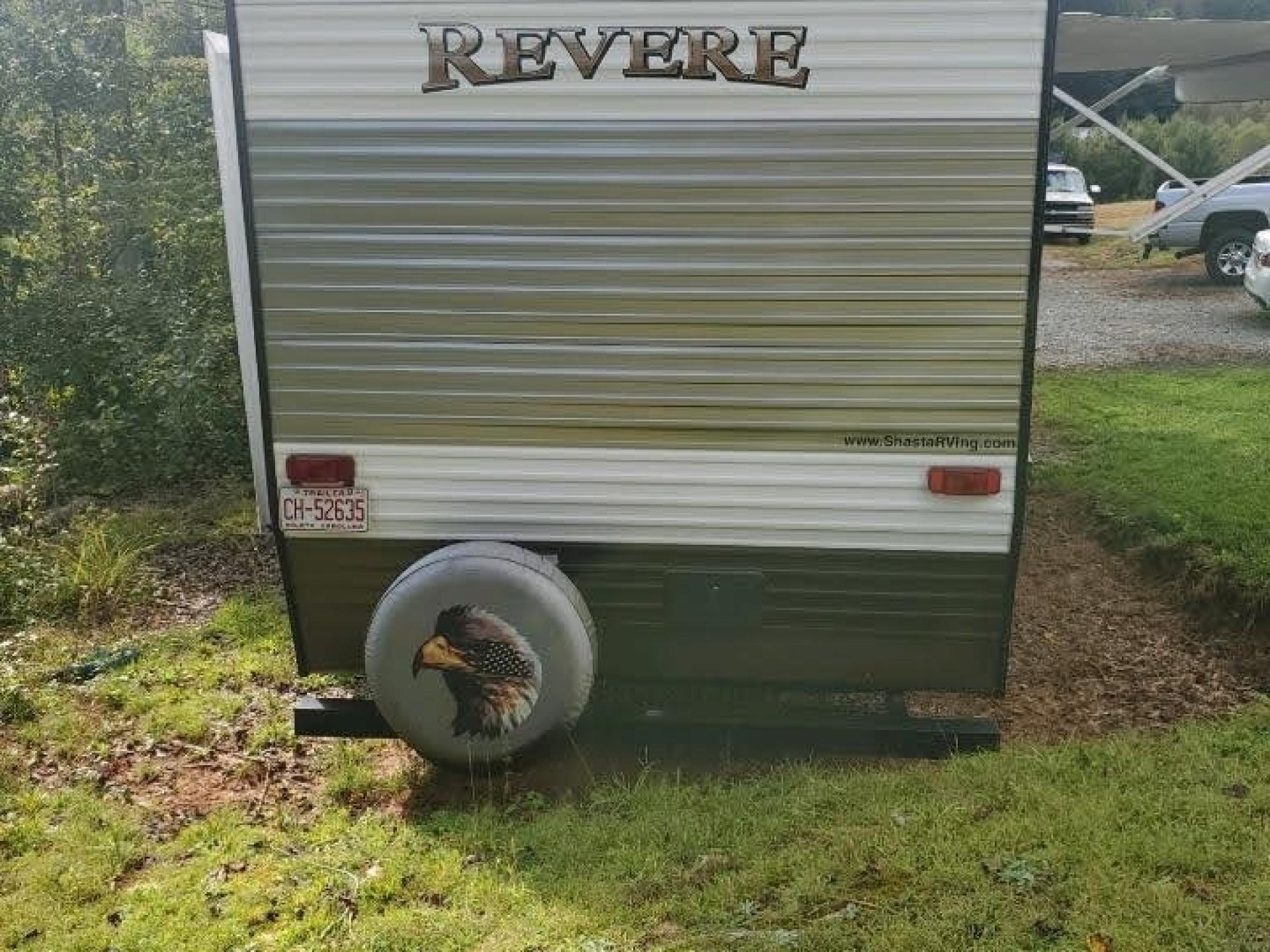 2017 SHASTA REVERE 27BH