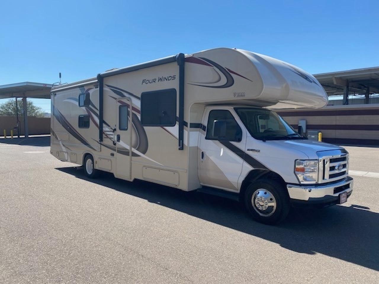 2019 THOR MOTOR COACH FOUR WINDS 30D