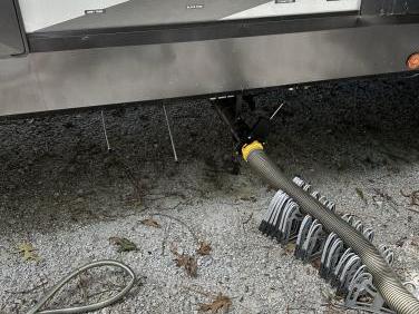 2022 FOREST RIVER ALPHA WOLF 26RL-L