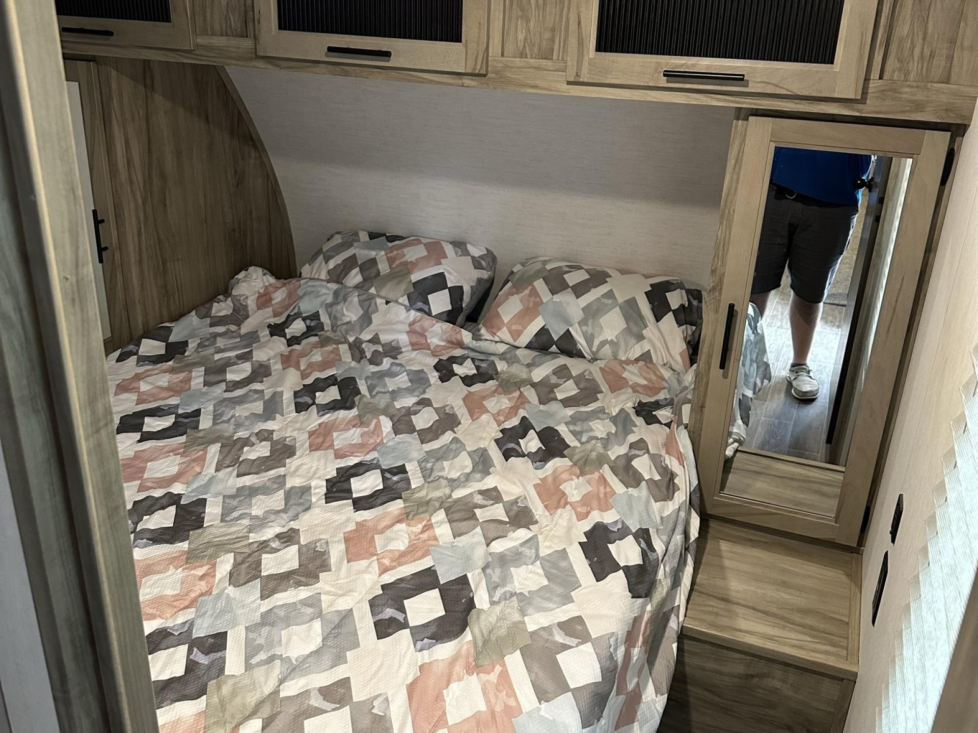 2022 FOREST RIVER ALPHA WOLF 26RL-L