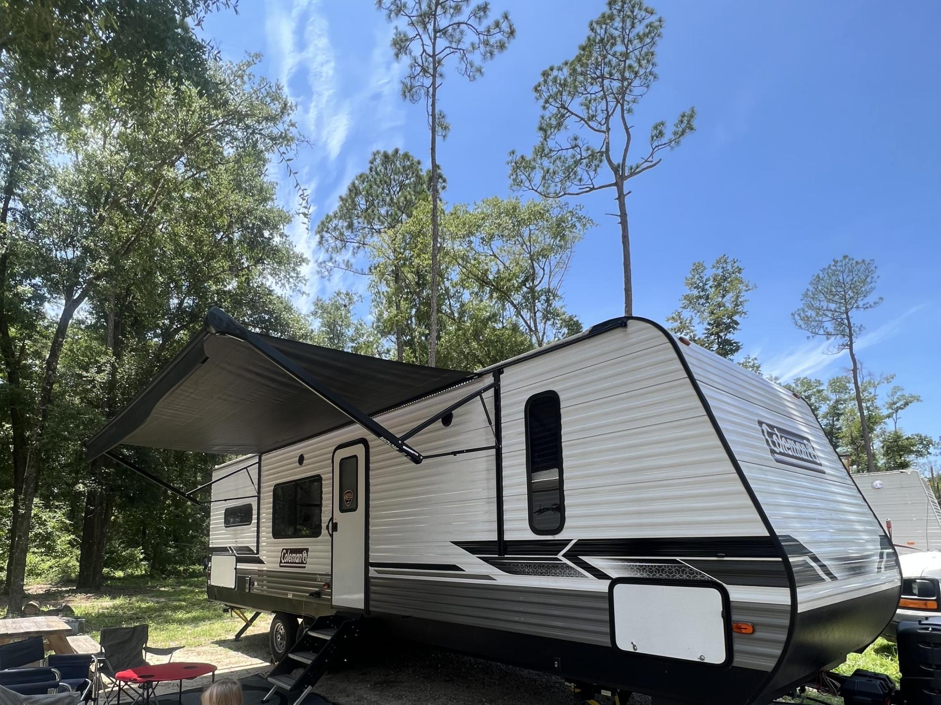 2022 COLEMAN LANTERN LT 386RK