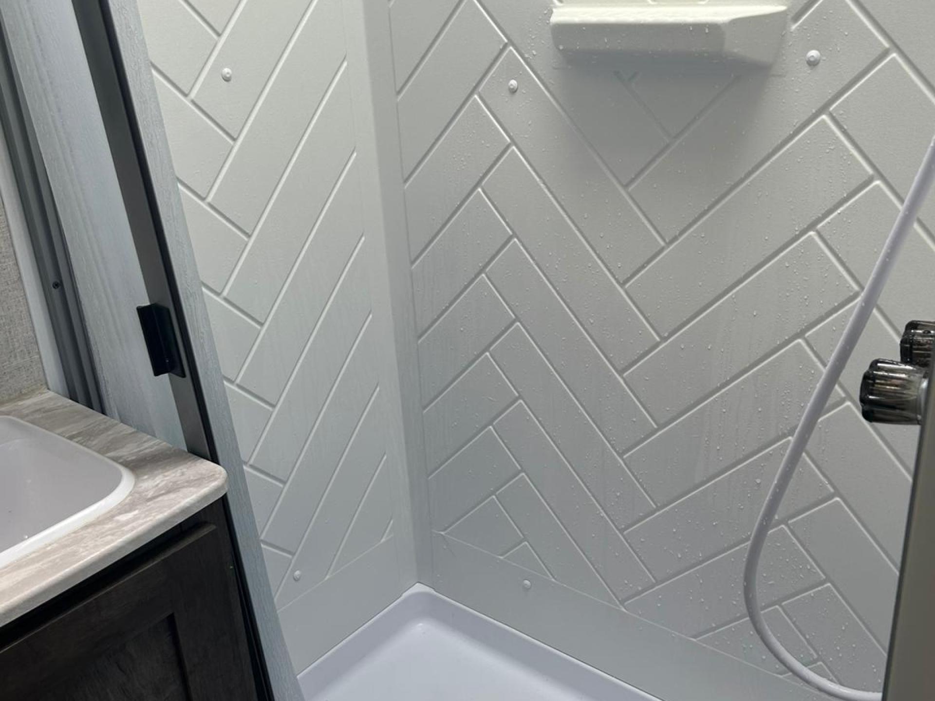 2021 FOREST RIVER WILDWOOD X-LITE 282QBXL