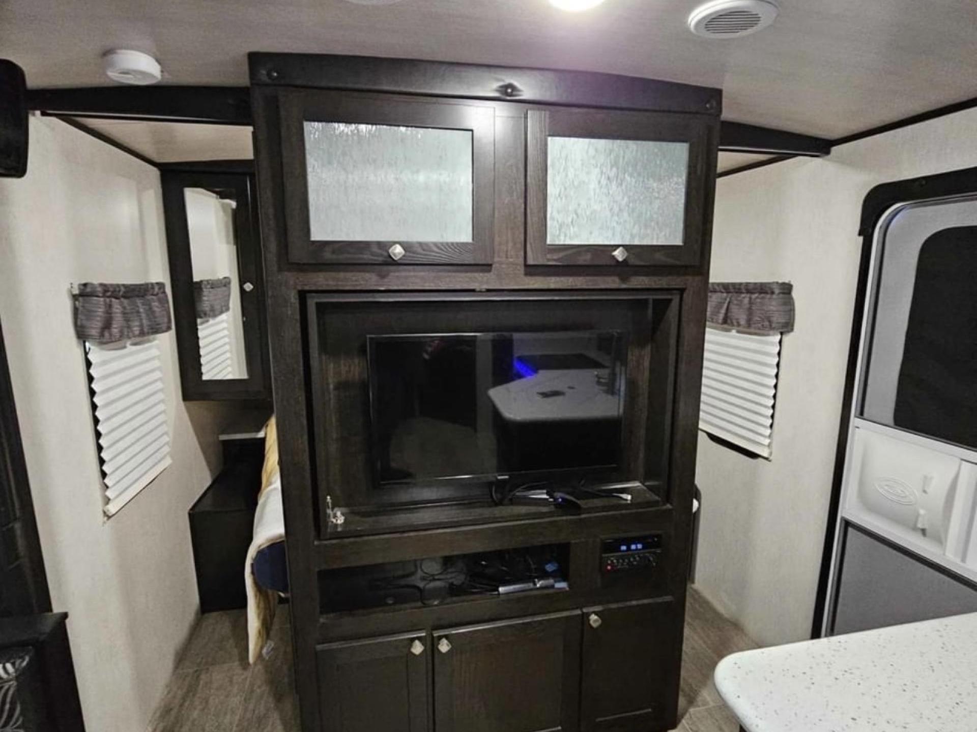 2019 HEARTLAND NORTH TRAIL  24BHS